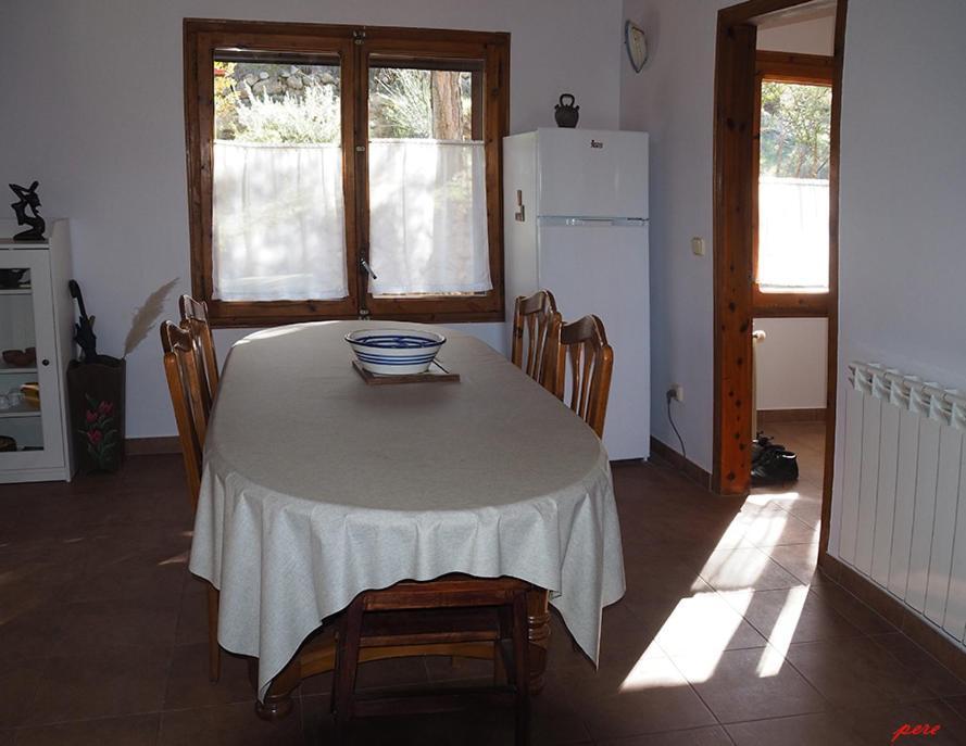 Villa Ca L'Anella à Saldés Extérieur photo